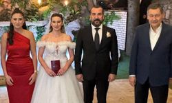 Zihni Çakır evlendi, Melih Gökçek şahitlik yaptı
