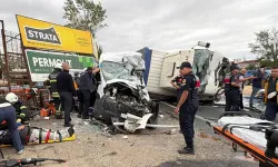 Tekirdağ'da feci kaza! İşçi sevisi kamyonetle çarpıştı: Ölü ve yaralılar var