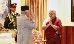 Nepal’de tarihi dönem: İlk kadın başbakan göreve başladı