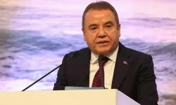 CHP’li Başkan Muhittin Böcek hastaneye kaldırıldı