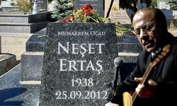 "Bozkırın Tezenesi" Neşet Ertaş mezarı başında anıldı
