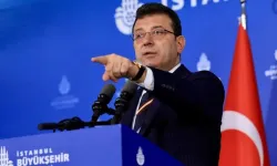 DİSK'ten İmamoğlu'na plaket