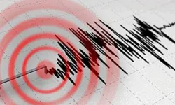 İstanbul, İzmir, Bursa ve Balıkesir ayakta: Gece yarısı korkutan deprem