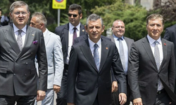 Kritik 'Kurultay' davası öncesi CHP'li başkanlardan "kenetlenme" mesajı