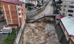 Heyelan ve sel felaketlerinden sonra Rize Valisi'nden çağrı