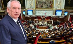 Fransa'da hükümet düştü