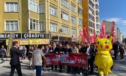 CHP Gençlik Kolları'ndan Afyonkarahisar’da kortej