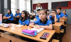Ders kitaplarına İslami müfredat