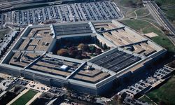 ABD ve Rus jetleri karşı karşıya geldi! Pentagon generalleri acil toplantıya çağırdı!