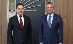 Ali Babacan’dan Özgür Özel'e tebrik