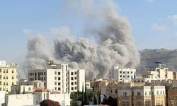 İsrail, Yemen'in başkenti Sana'yı vurdu