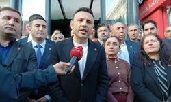 Özgür Çelik'ten TELE1'e destek ziyareti: Yapılanlar hukuk devletinin çöküşüdür