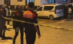 Sokak ortasında silahlı saldırı! 1 ölü, 4 yaralı var
