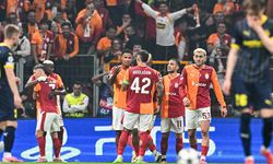 Galatasaray’dan ayakta alkışlanan galibiyet: Islıklanan Barış Alper Yılmaz oldu