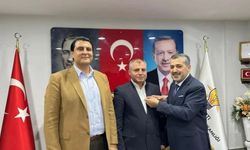Millet iradesi, rozet töreninde eriyor!