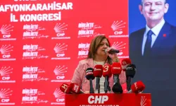 AKP'ye geçeceği iddialarına ateş püskürmüştü: Burcu Köksal  Afyonkarahisar İl Kongresi'nde konuştu