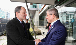 Fatih Erbakan, Ahmet Davutoğlu'na ziyaret gerçekleştirecek