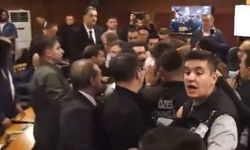 Bayrampaşa'da yenilenen seçimde kavga çıktı