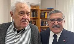 AKP'li isimden İlber Ortaylı'ya ziyaret…