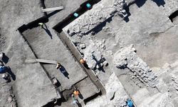 Konya'nın kale kapılarından birinin temeli ortaya çıkarıldı!