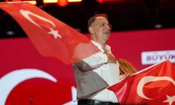 Murat Çalık'tan '29 Ekim' mesajı: Cumhuriyet öfkenin değil, umudun adıdır