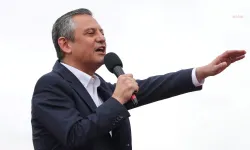 Özgür Özel yeniden Çağlayan Adliyesi'nde