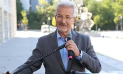Gözaltına alınan eski belediye başkanı hastaneye kaldırıldı