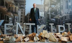 CHP'li Murat Emir: 23 yılı daha iyi özetleyen bir fotoğraf olamaz