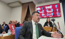 CHP'li Veli Ağbaba isyan etti: Öcalan ile görüşüp İmamoğlu'na savaş açıyorsunuz!