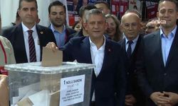 CHP lideri Özgür Özel oyunu kullandı: Üstü çizilen kimse yok