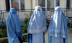 Taliban'dan kadınlara yeni yasak: hastanelere giremeyecekler