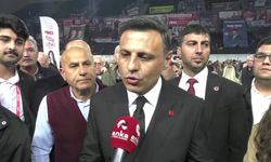 Kurultayda konuşan Özgür Çelik: CHP emin adımlarla iktidara gidiyor