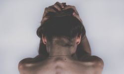 Kadınlar ve yüksek gelirli ülkelerde yaşayanlar bu sağlık sorunundan daha fazla etkileniyor…