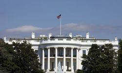 Beyaz Saray, gazetecilerin, üst düzey iletişim yetkililerinin ofislerine erişimine kısıtlama getirdi