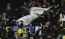 Fenerbahçe-Maccabi maçında Filistin pankartı olay çıkardı