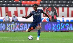 Süper Lig'de de forma giyen futbolcunun adı da yaşı da sahte çıktı! Gözaltına alındı