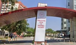 İzmir Atatürk Eğitim Araştırma Hastanesi’nde gaz kaçağı paniği! Ameliyatlar iptal edildi