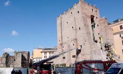 Dün, Roma’da çöken tarihi kulenin enkazından kurtarılan işçi, 11 saat sonra hastanede yaşamını yitirdi!