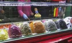 Ortaköy'de kumpir ve midye faciası! Çocuklar öldü, anne-baba yoğun bakımda