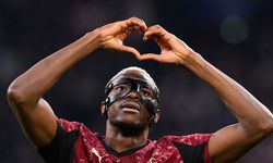 Victor Osimhen finale kaldı!