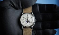 En pahalı saat rekor fiyata satıldı