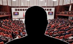 518 yasa teklifi ve 11.232 soru önergesi… TBMM’nin en çalışkan milletvekili!