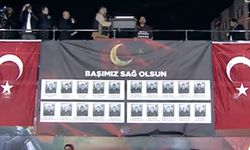 CHP lideri Özgür Özel Sultanbeyli’de on binlerle buluştu