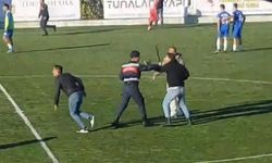 Maç sonu kavga eden futbolcuları jandarma ayırdı!