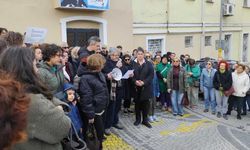 Kuzguncuk'ta tarihi okul önünde veli protestosu! 4 maddelik çağrı yapıldı