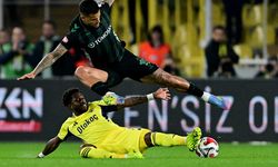 Fenerbahçe – Konyaspor maçında peş peşe sakatlıklar