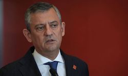 CHP lideri Özgür Özel'den Fenerbahçe Başkanı Sadettin Saran'ın vekiline telefon