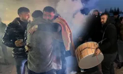 Cezaevinden davulla zurnayla çıktılar