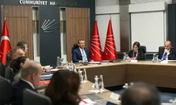 CHP'nin yeni MYK'sı Özgür Özel başkanlığında toplandı