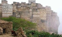 Birleşik Arap Emirlikleri, İsrail ile birlikte Yemen’e bağlı cennet gibi adaya çöktüler!